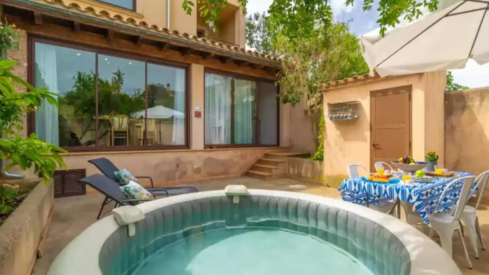 Amazing House In Vilafranca De Bonany Σαλέ